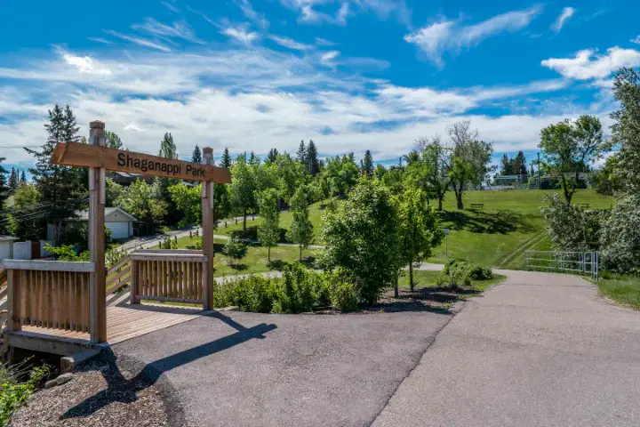 Shaganappi community in Calgary